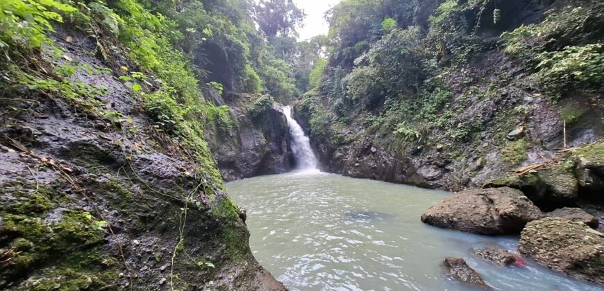 Dijual tanah view air terjun dan los sungai berbatu murah
