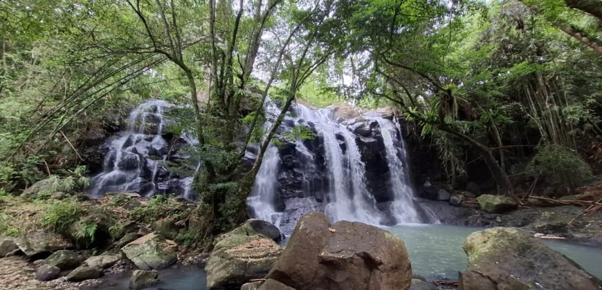 Tanah kebun sangat langka view air terjun dan los sungai